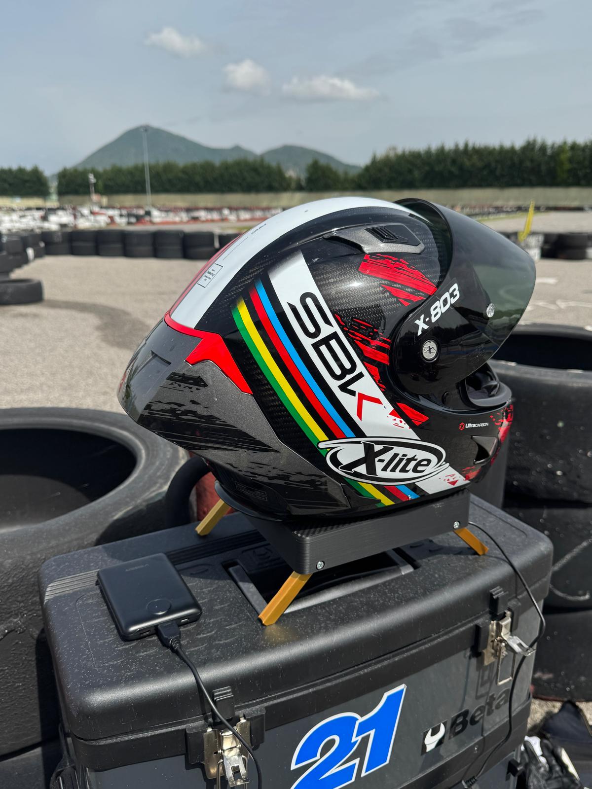 Asciuga casco personalizzato